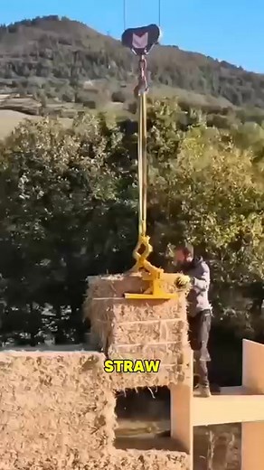 13K views · 43 reactions | Straw-bale houses are becoming a modern_ sustainable way to build homes | ThatwasDop | Facebook