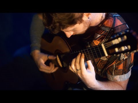 Variations on a Theme by Mozart - Fernando Sor, played by Alec Holcomb