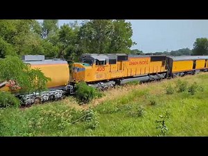 Big Boy 4014 Shoving a freight train