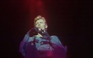 【大卫鲍伊/太空怪谈】David Bowie – Space Oddity Live 1974