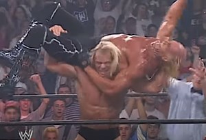 This Day in Wrestling History (8/4) – Lex Luger Defeated Hollywood Hulk Hogan on WCW Monday Nitro’s 100th Episode - The Overtimer