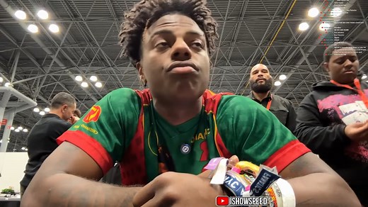 iShowSpeed Phone GIF | Know Your Meme