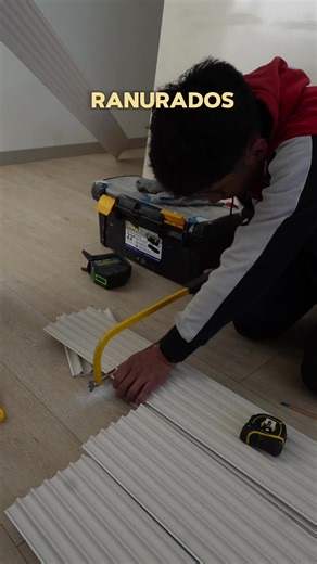 Instalación de Paneles Liso y Ranurados: Guía Paso a Paso