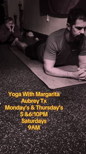 Sphinx Pose (Salamba Bhujangasana) 🐍 A gentle, supported backbend we practice often at Yoga with Margarita to build strength without strain. ✨ Benefits: • Strengthens and stabilizes the spine • Opens the chest and shoulders • Encourages healthy posture • Gently stimulates the nervous system • Supports the low back with mindful engagement In sphinx, we explore active rest—pressing into the forearms, lifting the heart, and softening what doesn’t need to work. Strong and calm can coexist 🤎🧘🏻‍♀️