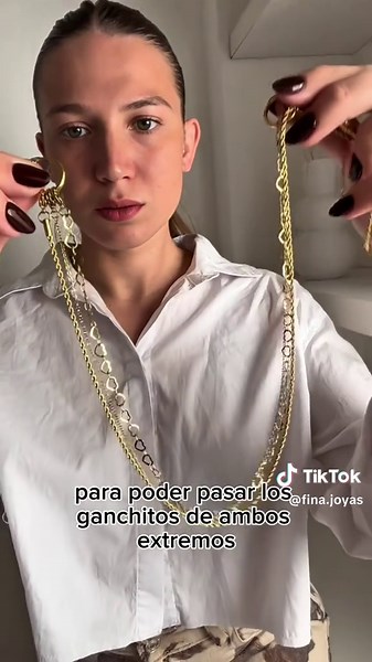 FINA JOYAS💎 (@fina.joyas) - Consejo para lucir 3 collares sin enredos | Joyería de moda