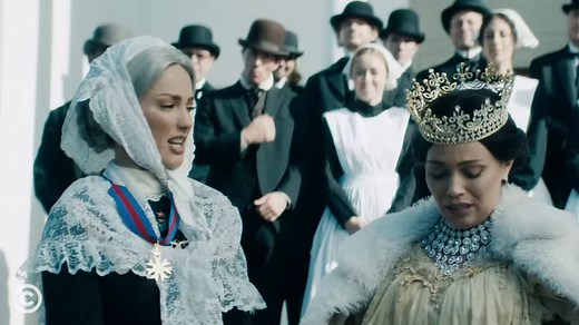 202K views · 5.5K reactions | You’ve probably heard the name Florence Nightingale, but do you know how she revolutionized nursing? | Drunk History | Facebook