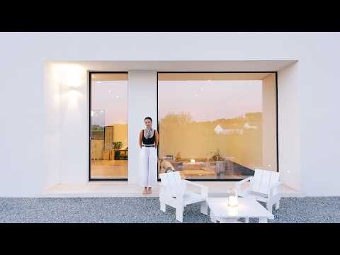 MY NEW OFF GRID HOUSE IN PORTUGAL | Installing Solar Panels, Spring Routines, My First Horse Show