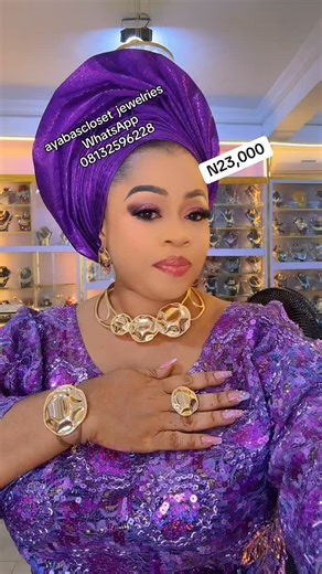 JEWELLERY STORE IN ABEOKUTA, OGUN STATE on Instagram: "4PCS SET 🌺 🌺TO ORDER:👇👇 📍NON TARNISH AND SKIN FRIENDLY 📍 MUNCH PICTURE OF ITEM 📍SEND PICTURE TO 08132596228 (WHATSAPP) 📍LOCATION:AYABAS CLOSET BLUE GLASS BUILDING, BEFORE FIRST BANK, SAPON , ABEOKUTA. OGUN STATE 📍WE DELIVER ANYWHERE. Please note: Delivery is not free 📍WE DONT TAKE ORDERS IN THE COMMENT SECTION 📍I HAVE NO COPYRIGHT FOR MUSIC PLAYED IN THE 