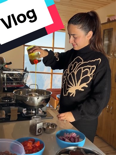 Winter Cooking Mini Vlog with Indian Girl