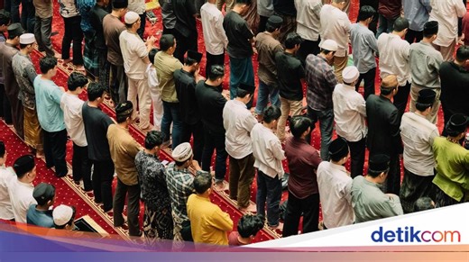 Sholat Jumat Selesai Jam Berapa? Ini Kisaran Waktunya dari Awal sampai Akhir