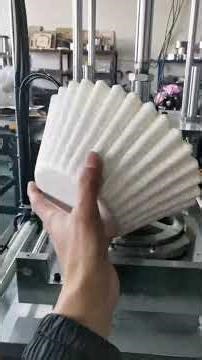 hand making American coffee filter paper flower bowl filter making forming machine