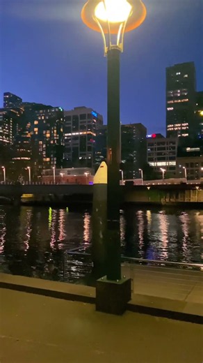 I ❤️ Melbourne! 🌆✨ Melbourne CBD by Day & Night | A City I’ll Never Stop Loving