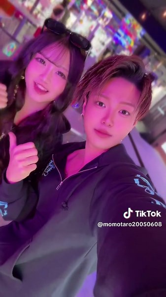 このセットアップみづきが作ってるブランド「Dayo」 可愛いしカップルで着たら絶対映えるからみんなもおソロで着よかぁ #みづきだヨのアパレルだヨ #Dayo #Dayoだヨ @みづきだヨ