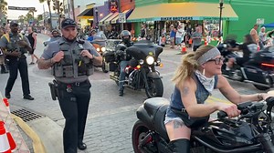 She got BUSTED for revving her motorcycle at Daytona Bike Week | CycleDrag