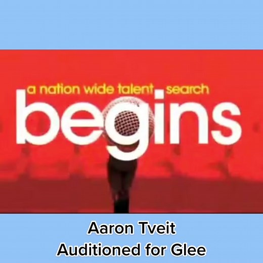 Aaron Tveit auditioned in front of Ryan Murphy for the TV show Glee. I don’t see this as a missed opportunity. #aarontveit