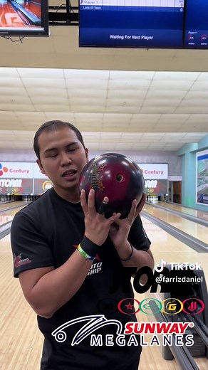 Roto Grip Rockstar Bowling Ball Review and Performance