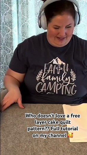 Let’s make a free quilt pattern of classic Ohio stars using a layer cake of precut 10inch squares!