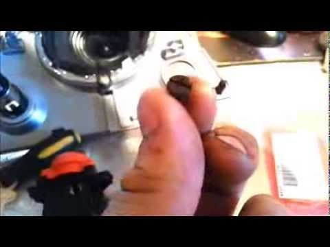 Honda Civic How To: Hazard Switch Bulb