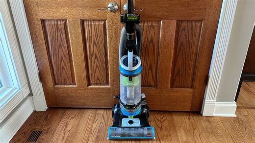 Watch Bissell CleanView Retractable Cord Vacuum on Amazon Live