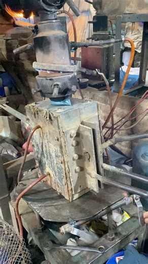 Plastic Can Manufacturing Process | Amazing Factory Work