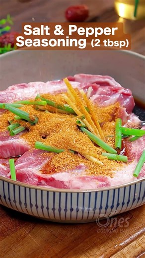 Pan-fried Pork Chops with Salt & Pepper Seasoning #cookingvideo #homecooking #asianfood