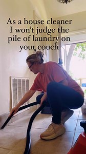 2 things I won’t judge as a house cleaner and 1 that I will. It’s so hard to keep a straight face when someone starts telling me to clean using Clorox wipes 😄 #cleaningtips #nothanks Chelsey's Cleaning Service | Chelsey Butchner