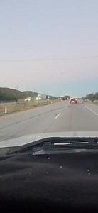 Accidente en carretera Magdalena–Santa Ana Santa Ana, Sonora-El suceso ocurrió sobre la carretera Magdalena -Santa Ana, hasta el momento no se han dado a conocer detalles oficiales sobre las causas del percance ni el número de personas involucradas. En el lugar se destacó el arribo de autoridades para atender la situación y realizar las labores correspondientes, así mismo se exhorta a automovilistas a tomar las precauciones adecuadas y las indicaciones viales al transitar por esta zona. La infor