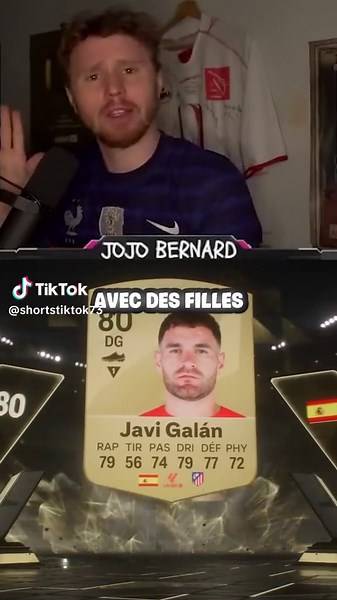 Jojo Bernard ouvre des packs sur EA FC 25