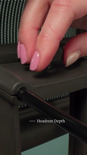 Fine-tune your Aeron headrest’s depth, height, and angle for better upright and recline support.