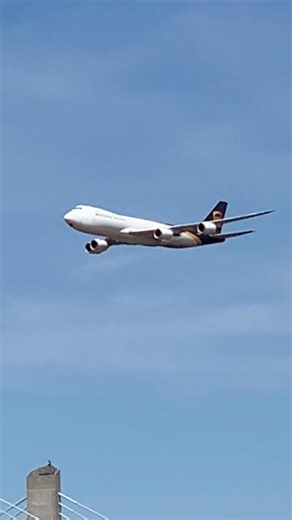 Boeing 747-8F Flyby - 2024 Thunder Over Louisville