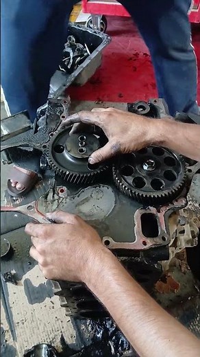 how to remove engine timing gear #isuzumechanic #automobile