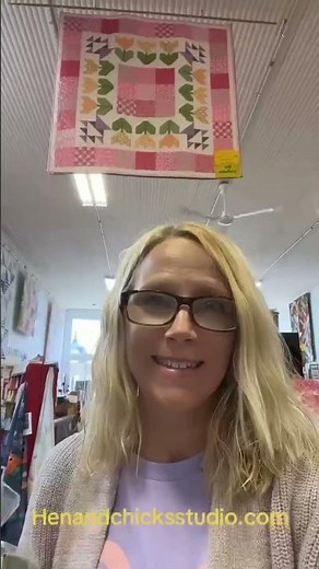 Hen & Chicks Studio | Lori Holt Baskets and Tulips | Prairie Home | Tabletopper | Quilt Kit