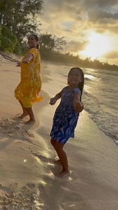 Full version Hula to “ Hawaiian Roller Coaster Ride,” from Live Action Lilo & Stitch. #hula#hawaii#polynesian#polynesiandancing#liloandstitch #iam #oahu | Shinehah100