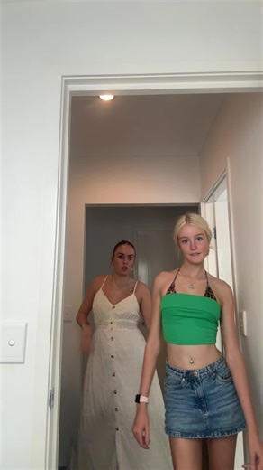 Professional dancers 👯‍♀️