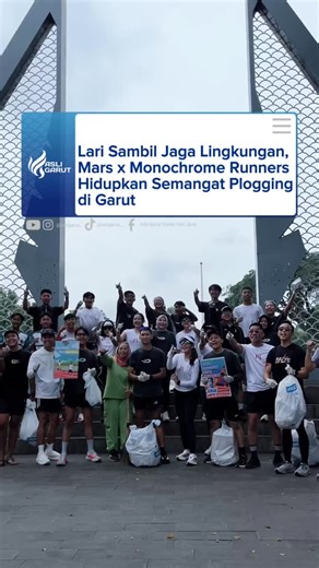 Pernah denger kata Plogging?? Yuk kenalan sama jogging sambil memungut sampah. Plogging berasal dari bahasa Swedia, dua kata dalam bahasa Swedia yaitu, “plocka upp” (memungut) dan “jogga” (berlari). Kegiatan ini sudah dikenal sejak 2016 di Swedia. Tidak sekedar membakar kalori. Saat plogging, kita lari lalu squat untuk ambil sampah. Jadi, kalori yang terbakar makin banyak, lingkungan juga bersih dari sampah. Kali ini plogging nya kolaborasi bareng @monochrome_runners @lowdistanceurban @mars.coff