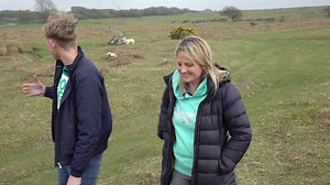 🐶 When we got our first dog… …the dream was long walks on the beach, picnics and fun in the sunshine with our obedient, well behaved, loyal companion by our side. The reality was somewhat different! ✅ Pulling on lead ✅ Barking ✅ Lunging ✅ Running off ✅ Chaos The dream had to go on the back burner. It doesn’t have to be that way! The key to achieving stress free walks and enjoyable time with your dog is GAMES! We’ve put together a series of fun games that can get real life results. We call it th