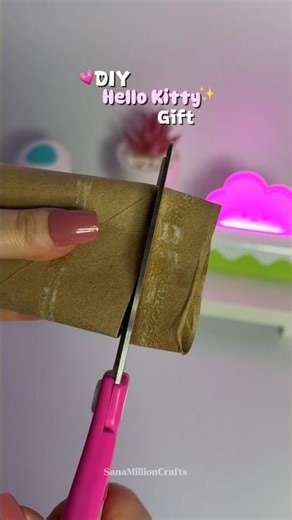 ✨️DIY Hello Kitty Gift Idea💕 #diy #diyideas #craft #giftideas #hellokitty #cute