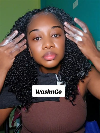 Transform Your Curls with a Wash and Go!