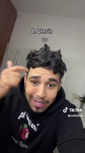 Codybnx (@codybnx) - #stitch with @Garfield 🗣️Top 10 SA slang words - Kaap Edition #fyp #codybnxlive #capecoloured #saslang #cpt #capetowntiktok #satiktok🇿🇦