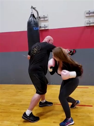 Exploring Mike Tyson's Unique Boxing Footwork Techniques