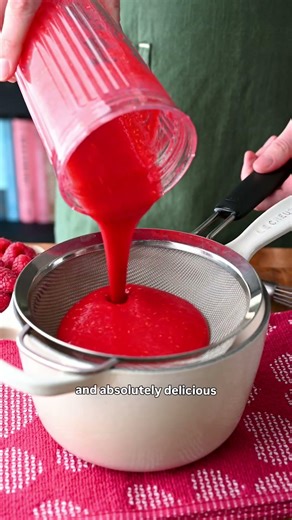 Easy Raspberry Mousse for episode 3 of Love At First Bite 💕