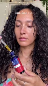 Nurtures natural radiance and moisturisation while delivering a protective boost. | Neal's Yard Remedies