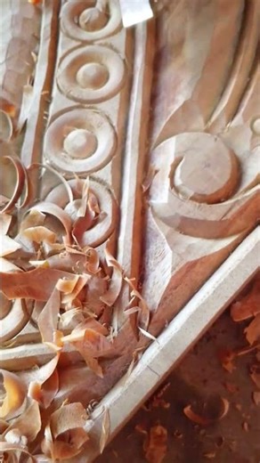 Hand carved wood design #woodworking #carpenter
