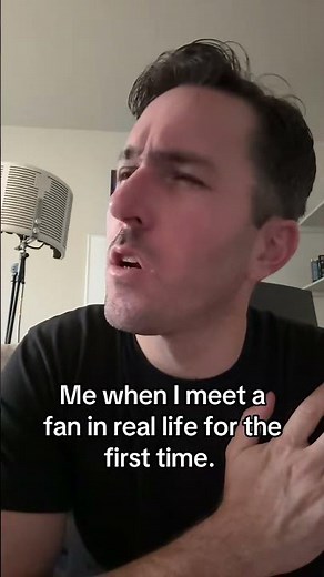 Me When A Diaper Fan Recognizes Me In Public 😳