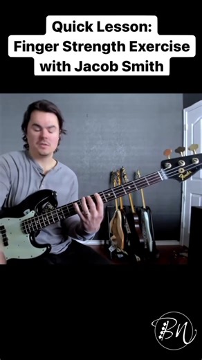 Here’s a quick finger strength exercise with @jacobsmithbass! The full lesson is up in the academy now 🤟🏾😎 #bassnation #daricbennett #daricsbasslessons #bass