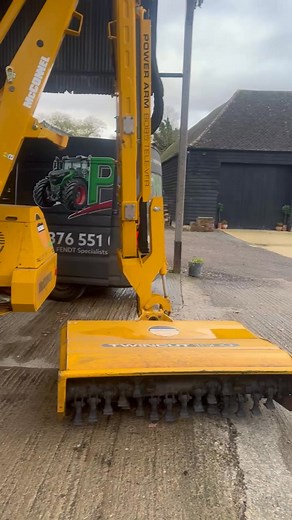 34K views · 152 reactions | Bedfordshire callout on a Fendt 724 —...