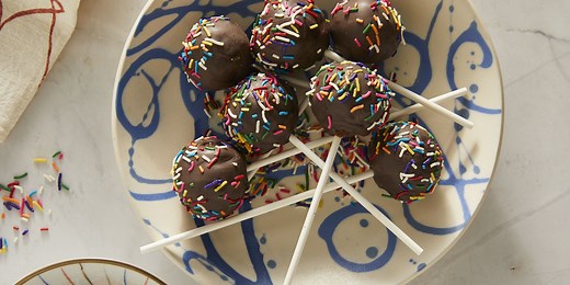 Simple Cake Pops