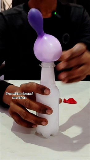 vinegar + bakingsoda reaction🫣🫣 #experiment #reaction #bakingsoda #vineger #shorts #likeandsubscribe