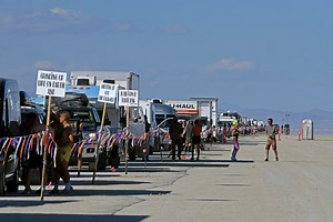 Burning Man attendees share ordeal with urine bottles as clean-up begins after exodus – live - AOL