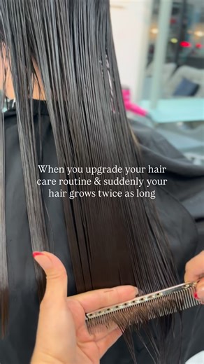 Want your hair to grow faster? Here are 5 hair-care habits that actually speed up growth. 1. Focus on Scalp Care Healthy hair starts with a healthy scalp. Use a scalp scrub or scalp serum weekly to remove buildup, boost circulation, and keep follicles clear so hair can grow freely. 2. Do Regular Scalp Massages Massaging your scalp 3–4 times a week increases blood flow to the follicles, speeding up growth and strengthening roots. Even 5 minutes makes a difference! 3. Trim Split Ends Every 8–12 We